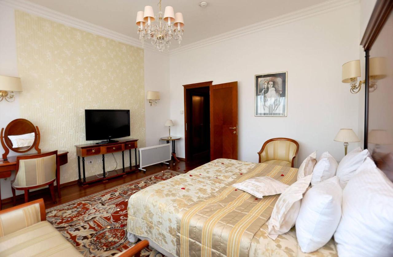 Apart-Hotel Integra Banja Luka Exterior photo